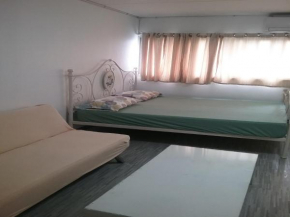 Comfortable studio T8 Impact Bangkok Thailand